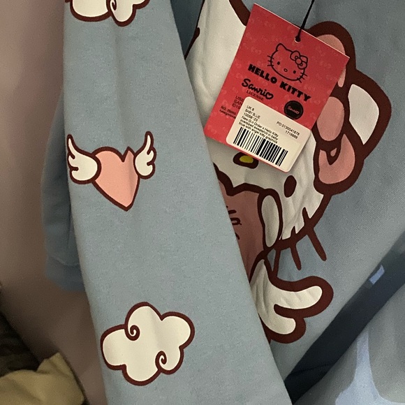 Hello kitty sweatshirt - Picture 5 of 6